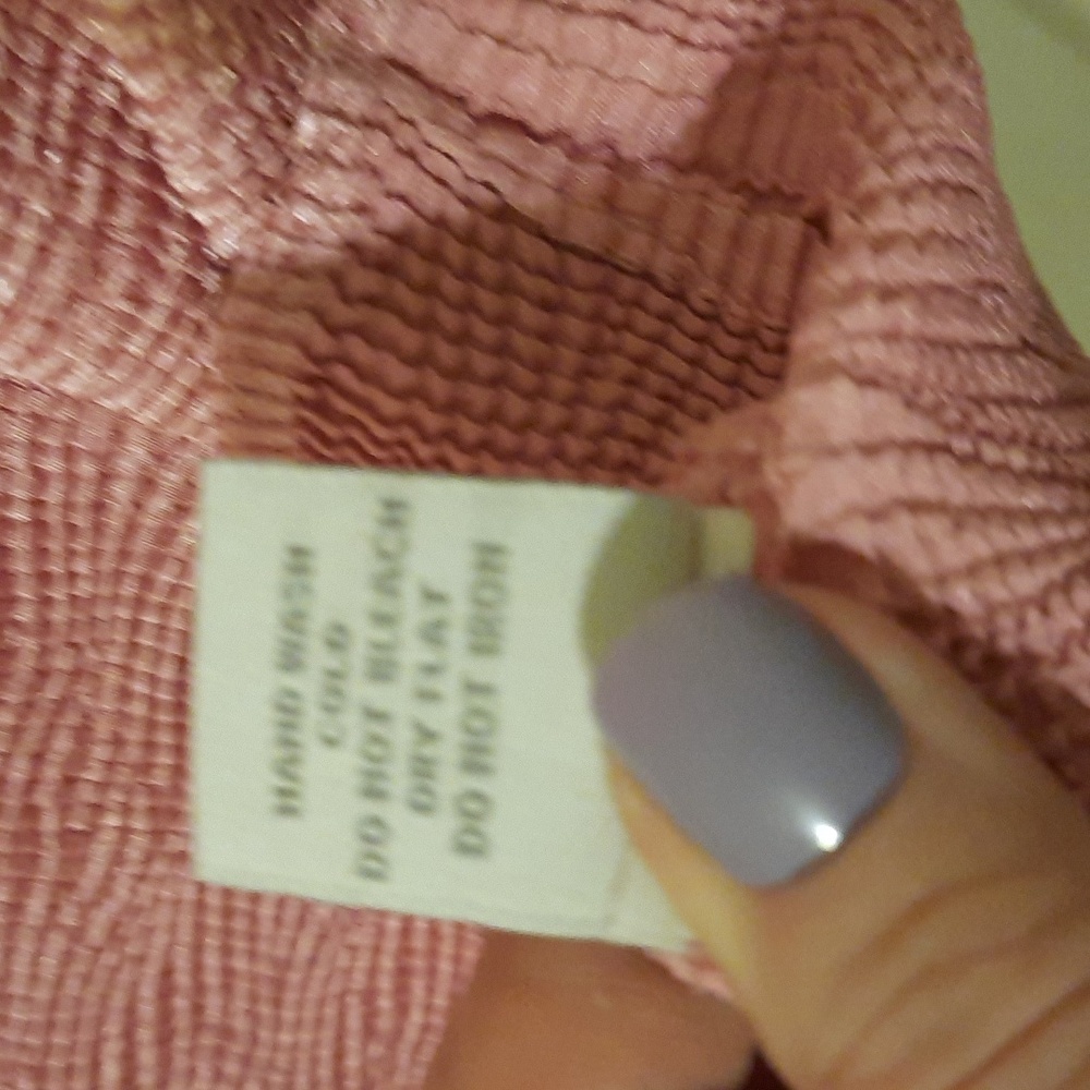Sleeveless tank top xl. 
Tank style - Picture 5 of 7